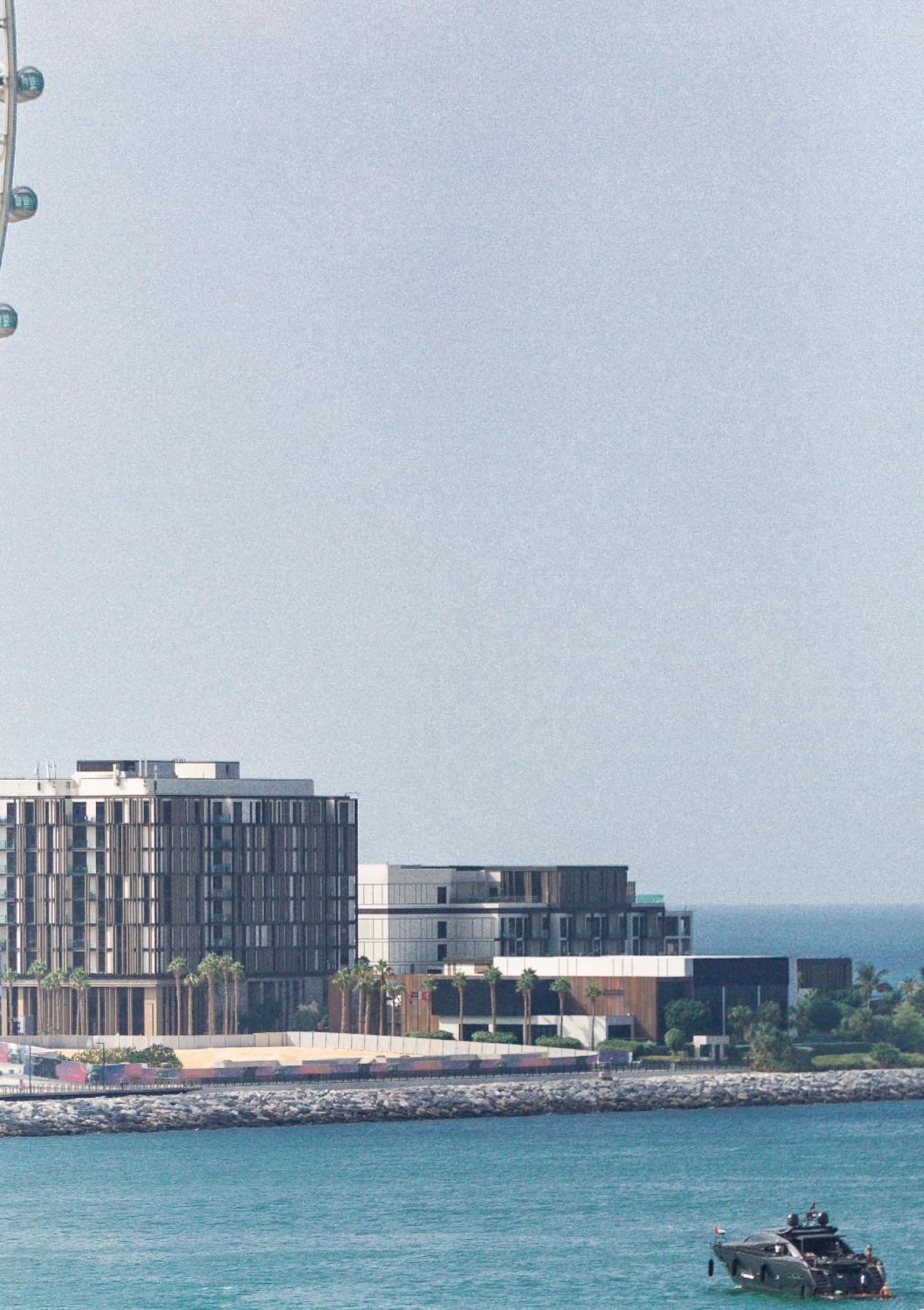 Happy Academia Jbr Lägenhet Dubai Exteriör bild