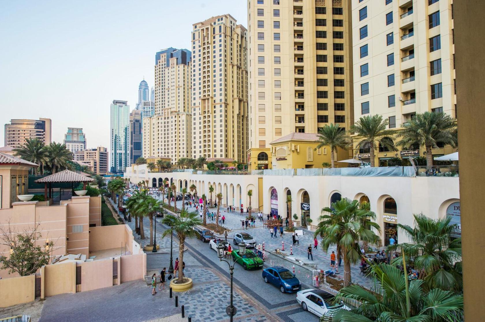 Happy Academia Jbr Lägenhet Dubai Exteriör bild